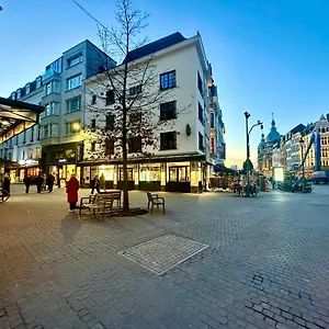 Luxury Historic Center By Rikas Anvers